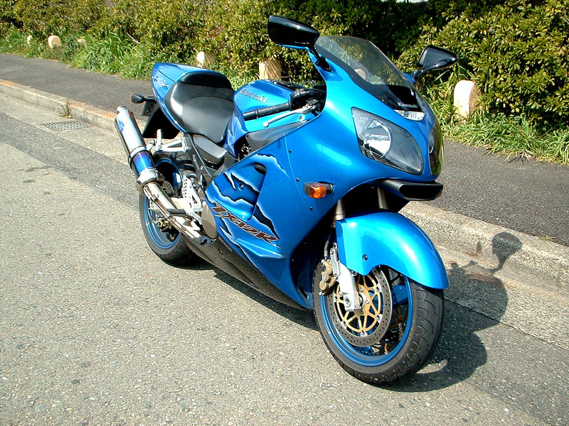 Kawasaki Ninja ZX-12R