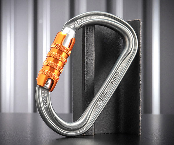 日本正規品 ペツル エーエムディ トライアクトロック カラビナ グレー