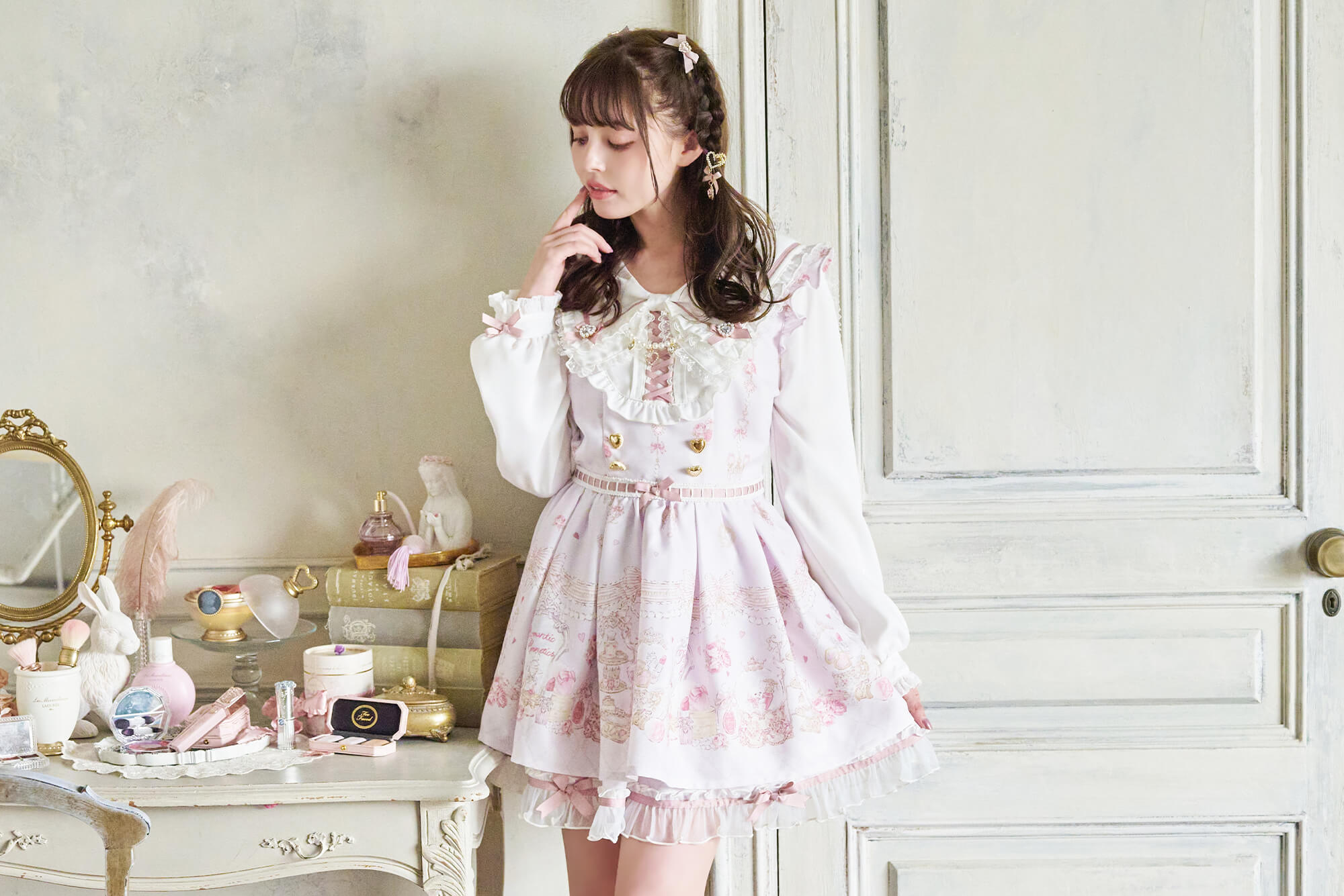 LIZ LISA (リズリサ)