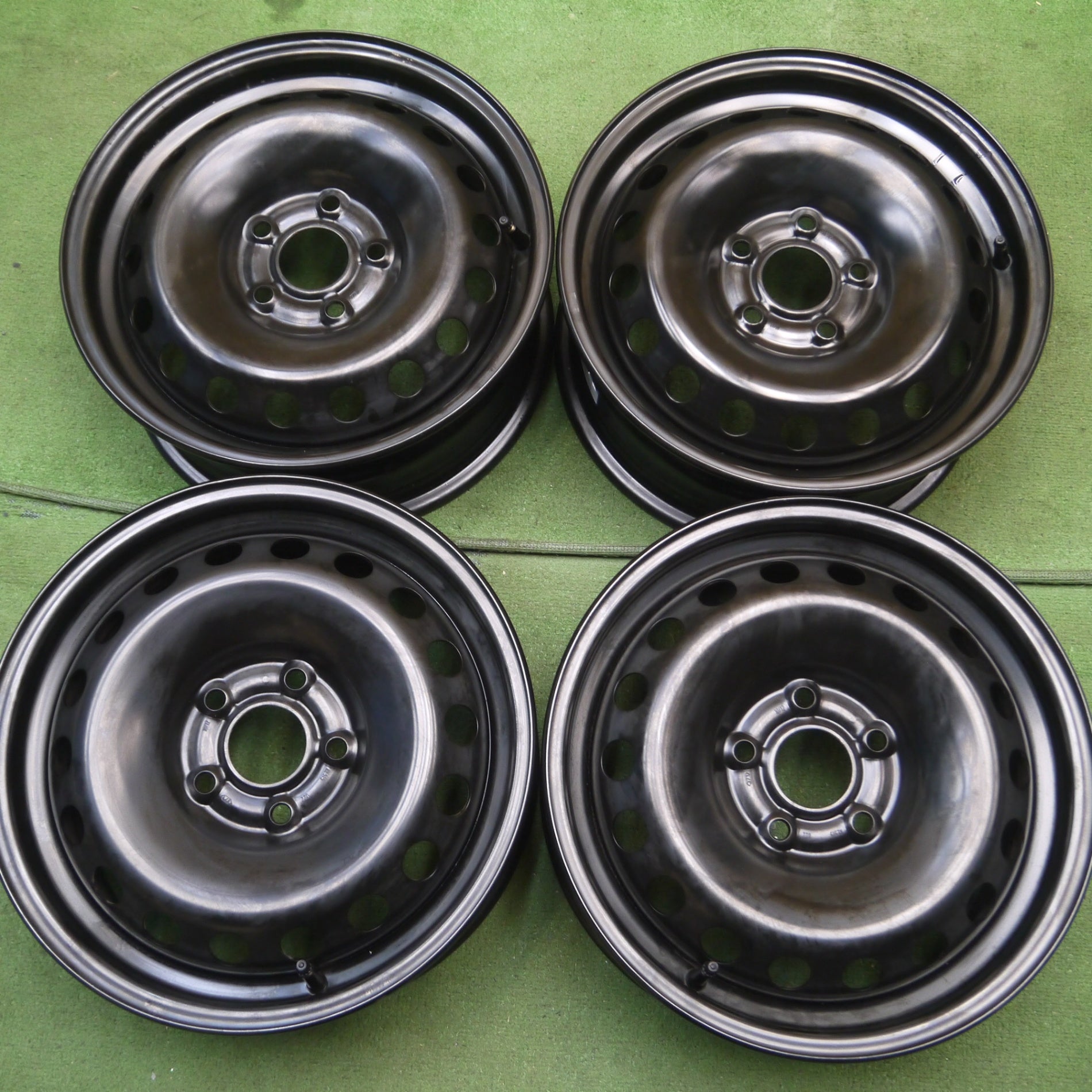 ルノー カングー 純正15インチ 鉄ホイール+レグノタイヤ 4本セット