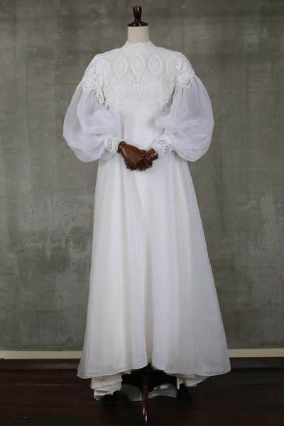 □Emma Domb（エマドーン）ヴィンテージウェディングドレス