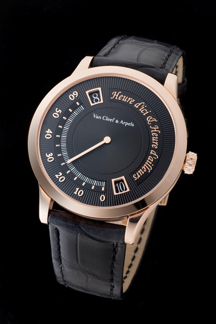 優雅な旅に出るなら男の腕にはこんな時計が理想的。ヴァン クリーフ