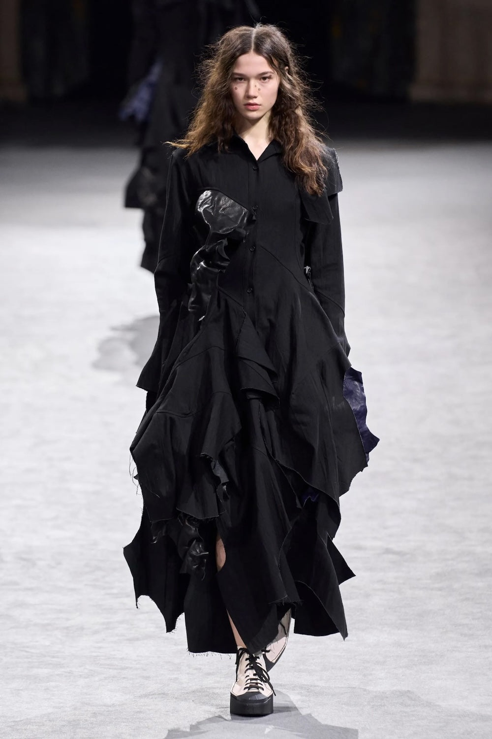 Yohji Yamamoto AUTUMN / WINTER 2023-24 – THE SHOP YOHJI YAMAMOTO