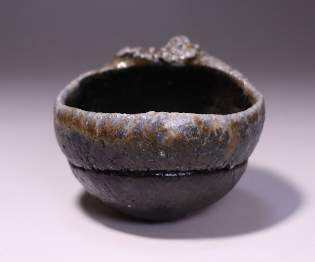 伊勢崎晃一朗 作 「黒酒呑」 ～備前焼専門卸小売店 川口陶楽苑～