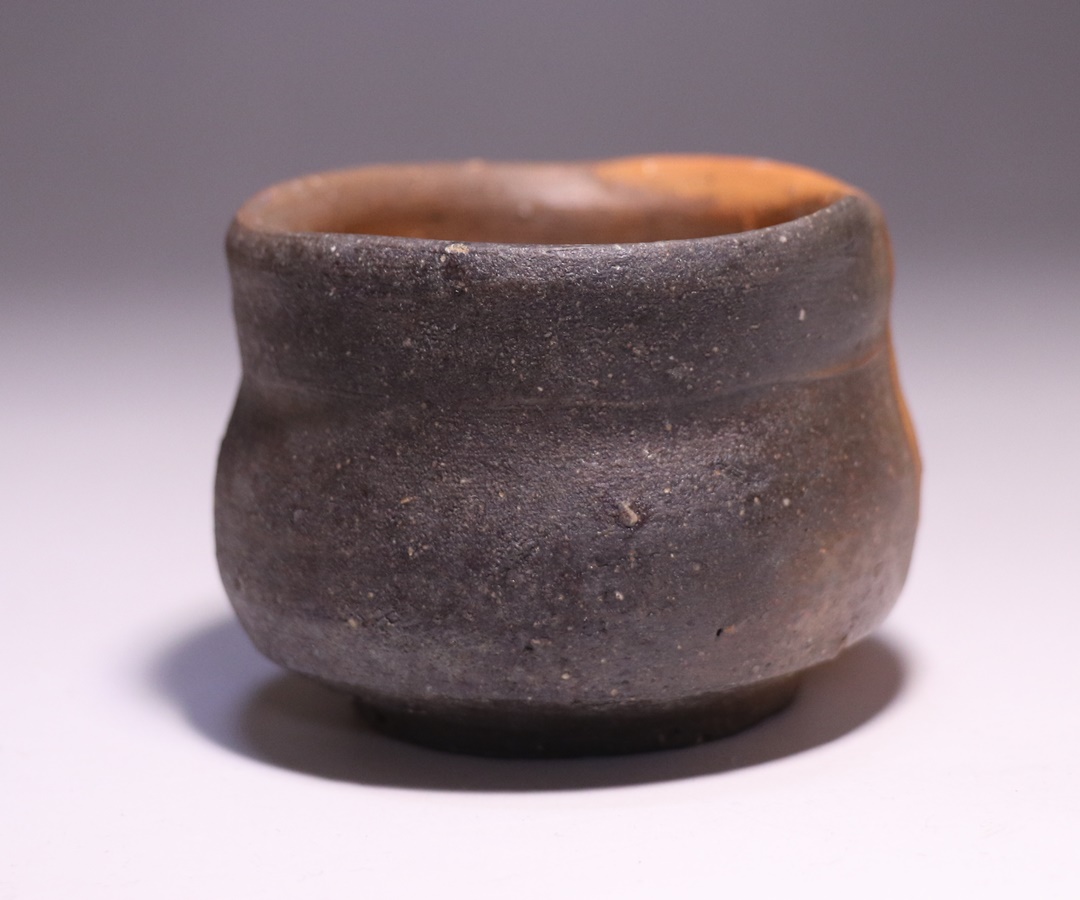 中村六郎 作 「備前酒呑」 ～備前焼専門卸小売店 川口陶楽苑～