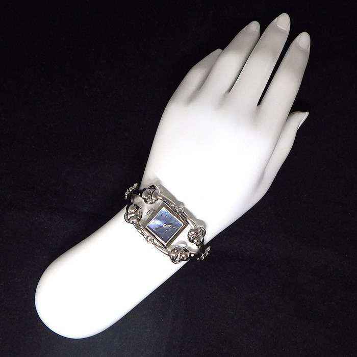 楽天市場】グッチ GUCCI 腕時計 シニョーリア 116.5 スクエア ブルー