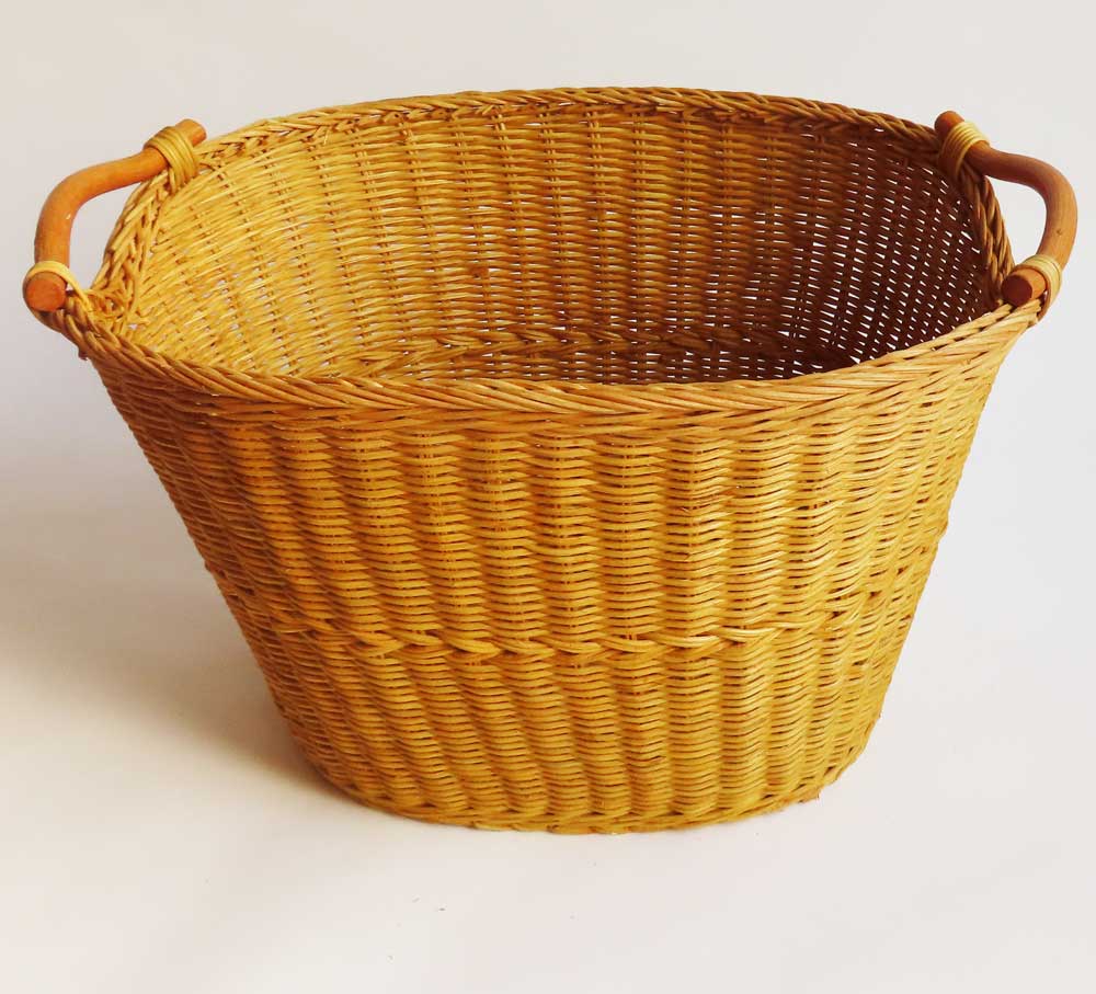 北欧製 籐製楕円形バスケット 楽天市場】籐楕円バスケット 籐かご