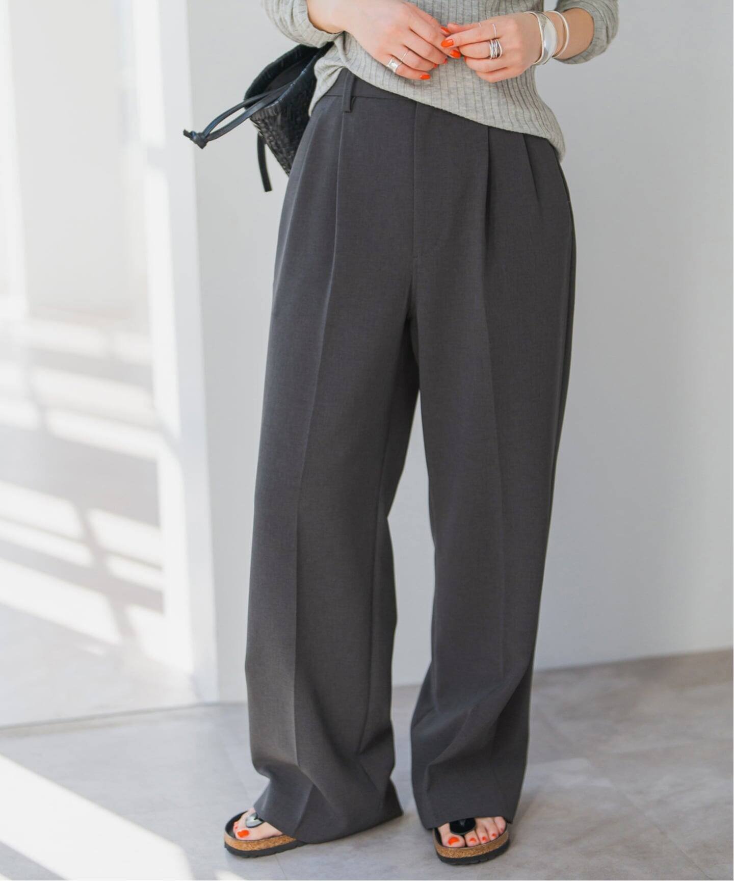 Spick & Span｜《追加》ダブルクロスツータックパンツ | Rakuten