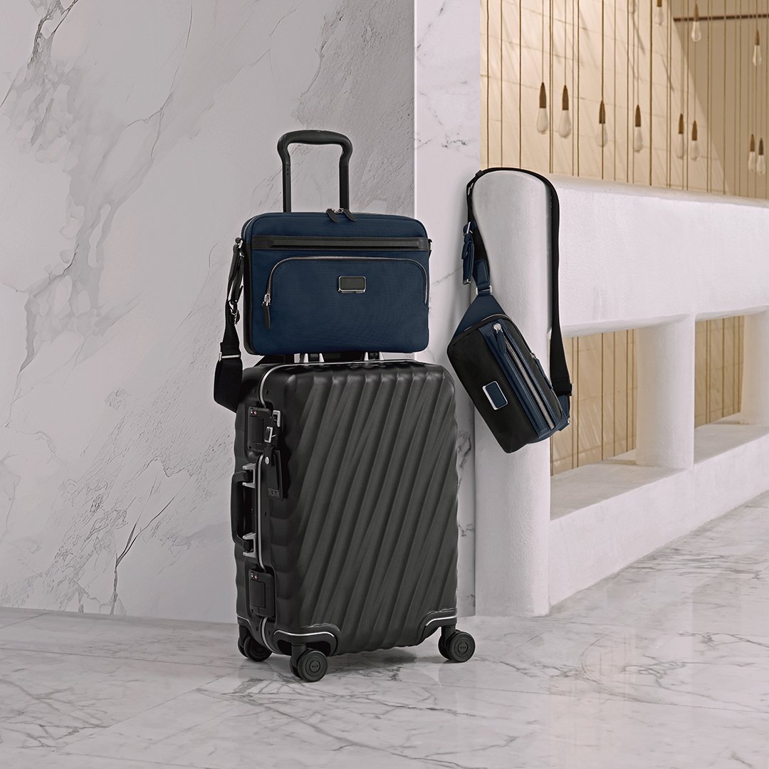 TUMI｜【TUMI 公式店】JARVIS イースト・ウエスト・スリング | Rakuten
