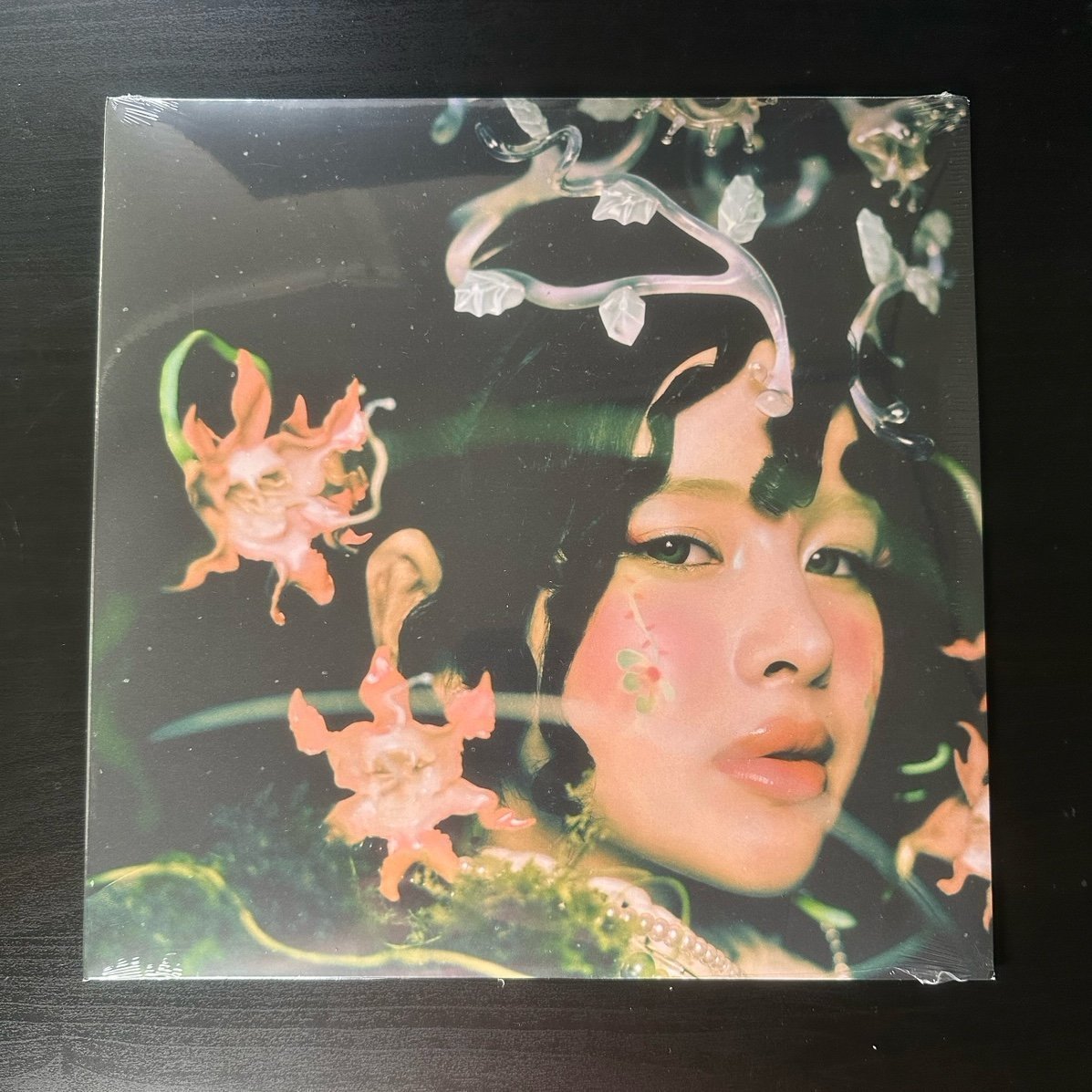 XG AWE The first HOWL US限定 Vinyl ココナ XG AWE The first HOWL US