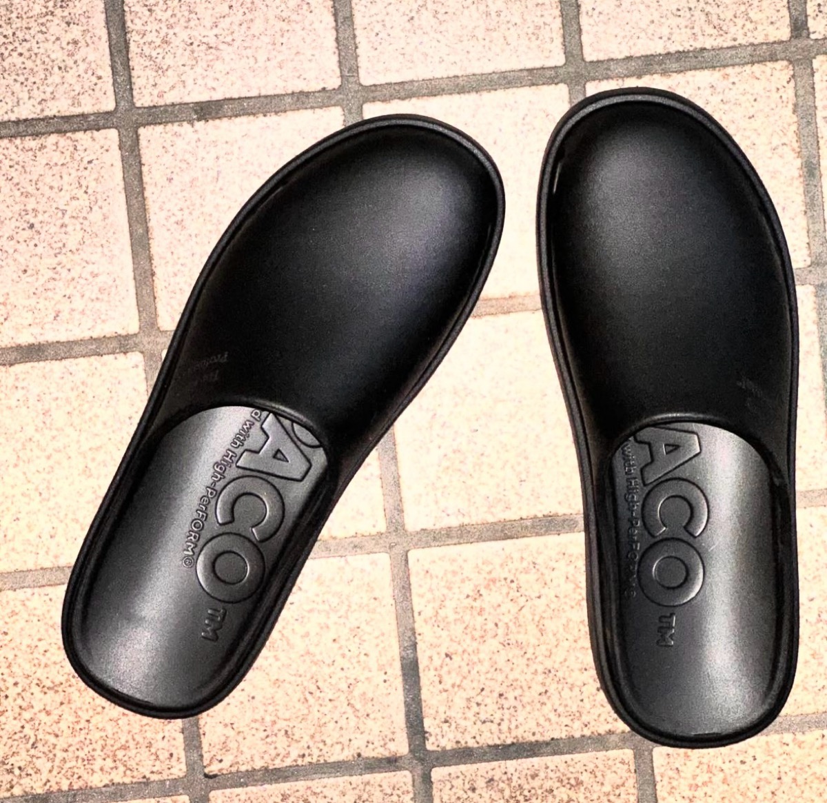 PPACO™︎ x ENNOY コラボサンダル『whale』が国内9月22日より抽選販売