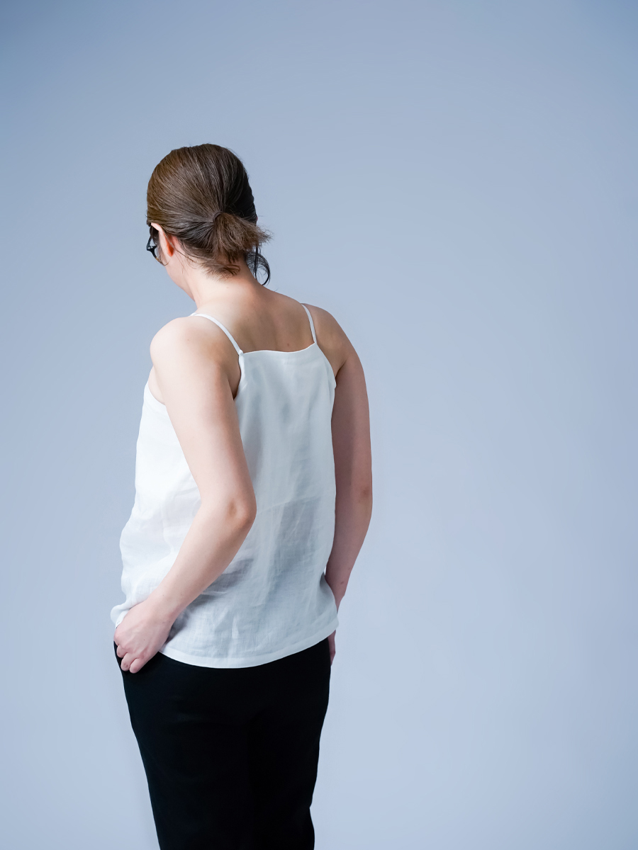 リネンキャミソール】下着をつけずに快適に過ごせる トッキノン