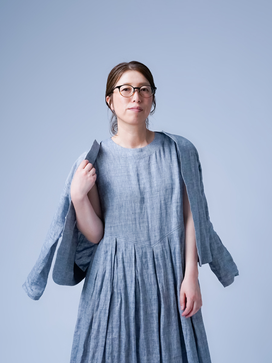 リネンワンピース】”皺”が命！シャンブレー 鍵盤タックワンピース