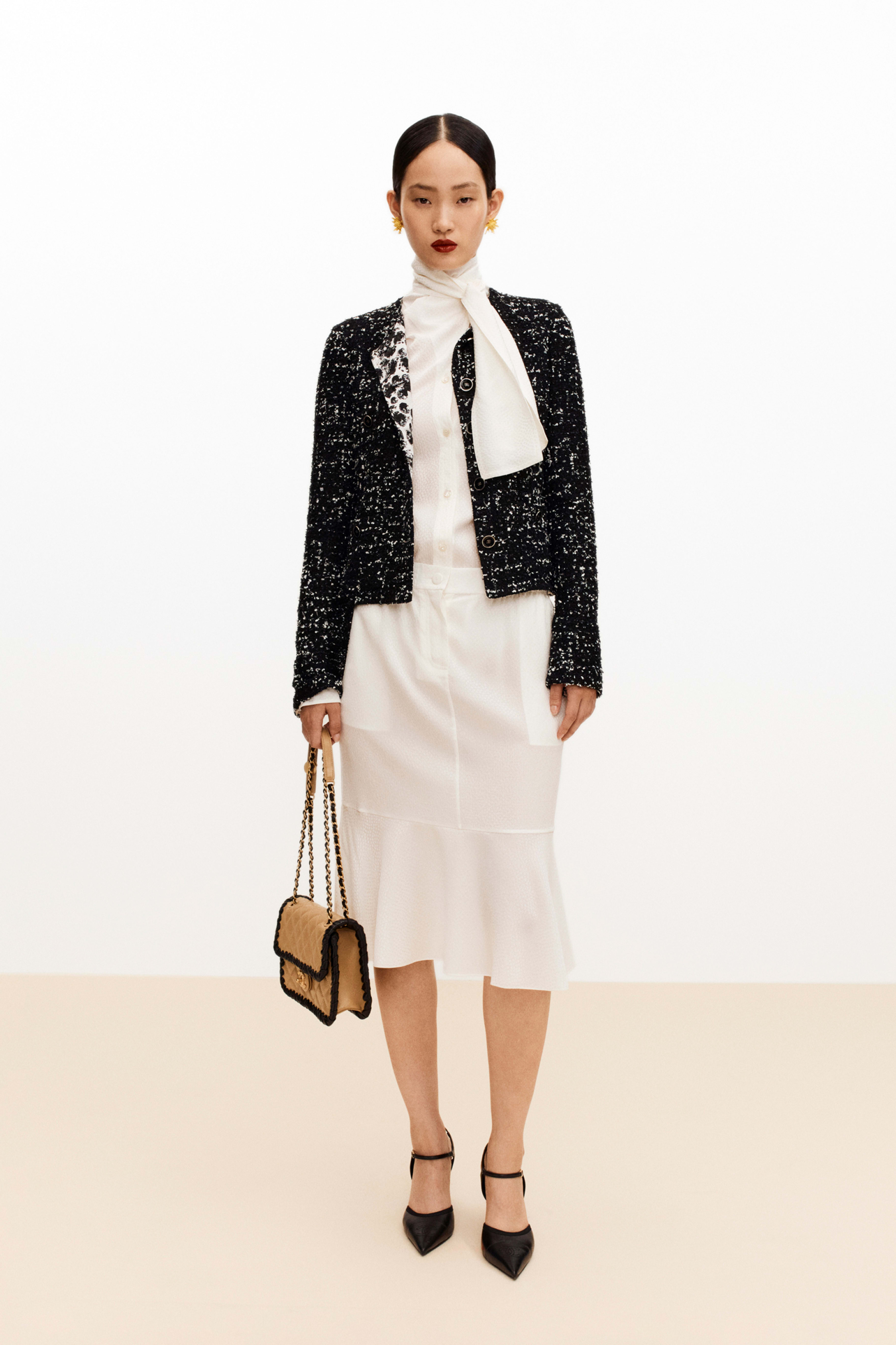 ジャケット - ツイード、ブラック & ホワイト — ファッション | CHANEL