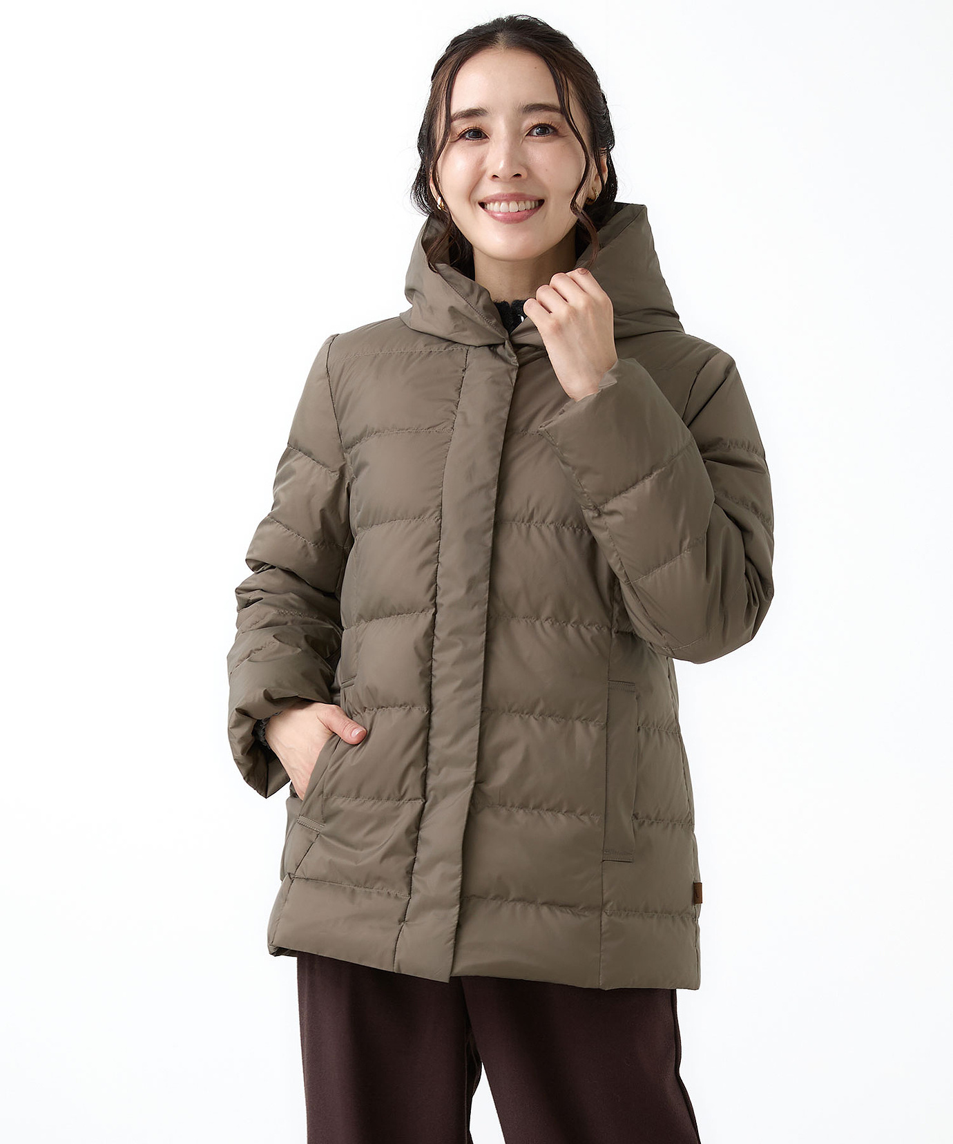 レディース フード付き ダウン ジャケット【撥水加工】【一部店舗限定