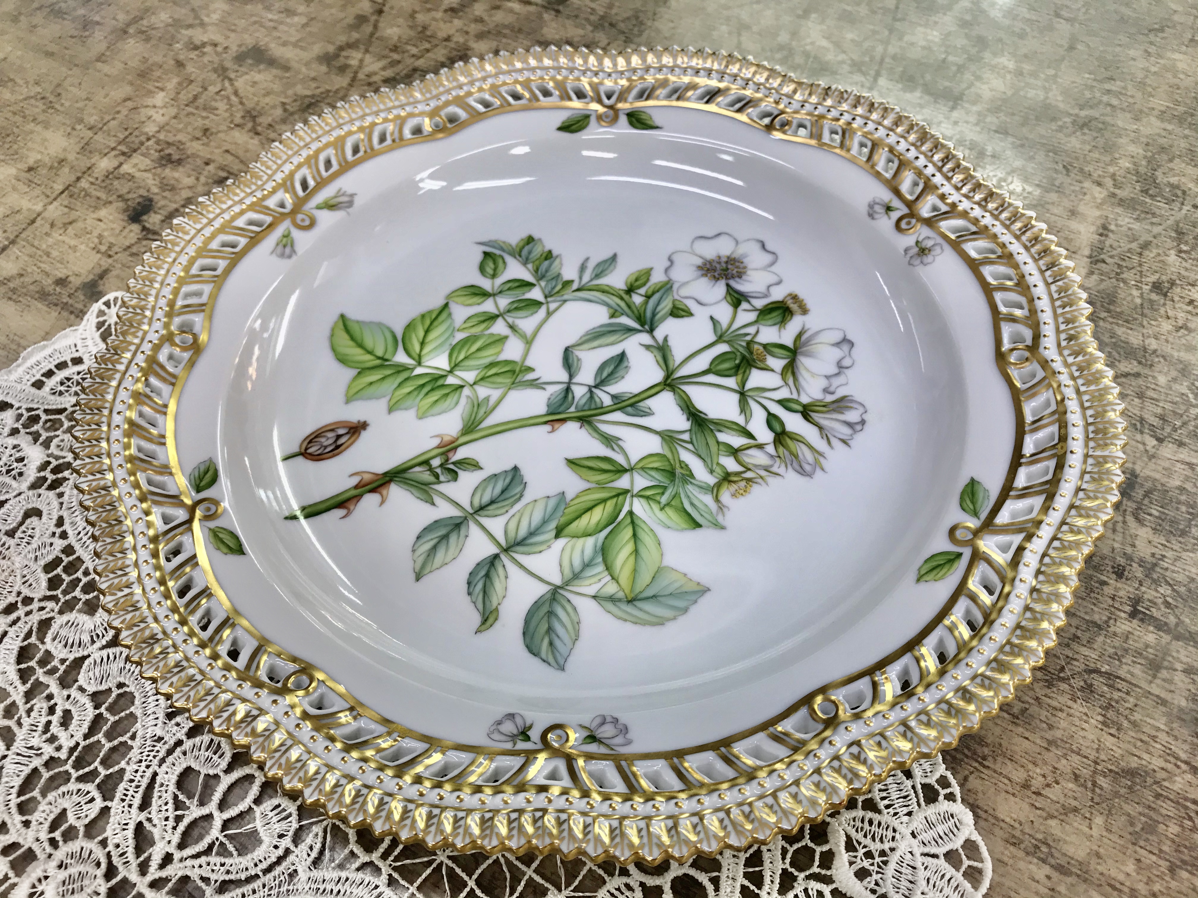 Royal Copenhagen Flora Danica plate 27cmロイヤルコペンハーゲン
