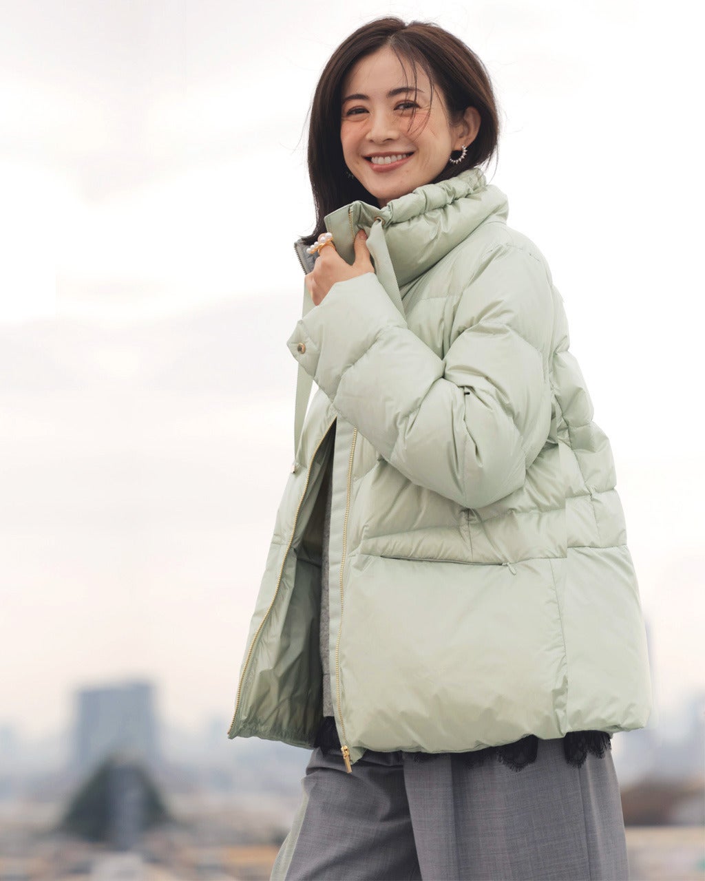 艶Airダウン・スタンドカラーコート/DoCLASSE