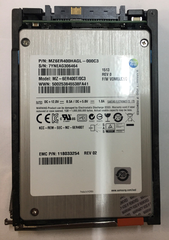 MZ6ER400HAGL-000C3 – EMC 400GB SSD SAS 2.5″ HDD for VNX5200, 5400