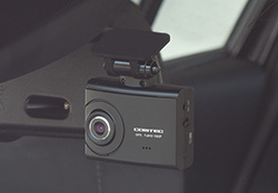 ドライブレコーダー ZDR-024 | COMTEC 株式会社コムテック