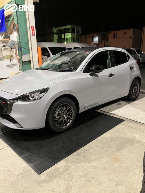 マツダ MAZDA2 XD SPORT+ 2WD 6MT｜USERS GALLERY｜ENKEI WHEELS