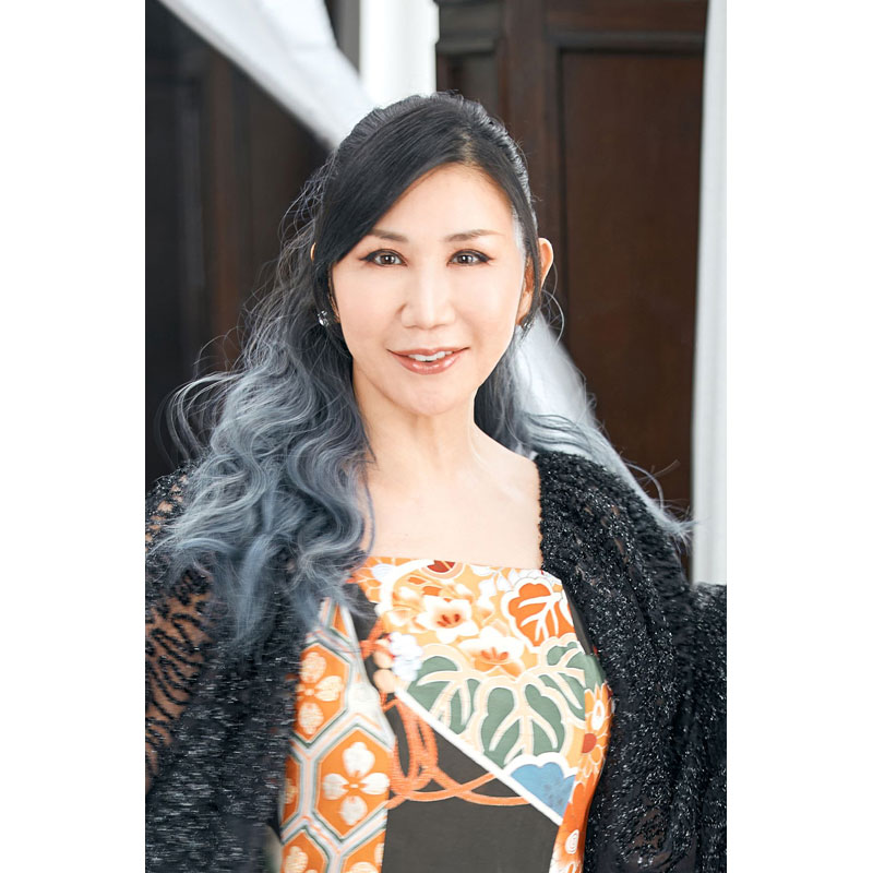 高橋洋子CDアルバム「EVANGELION FLASHBACK」: 音楽・映像