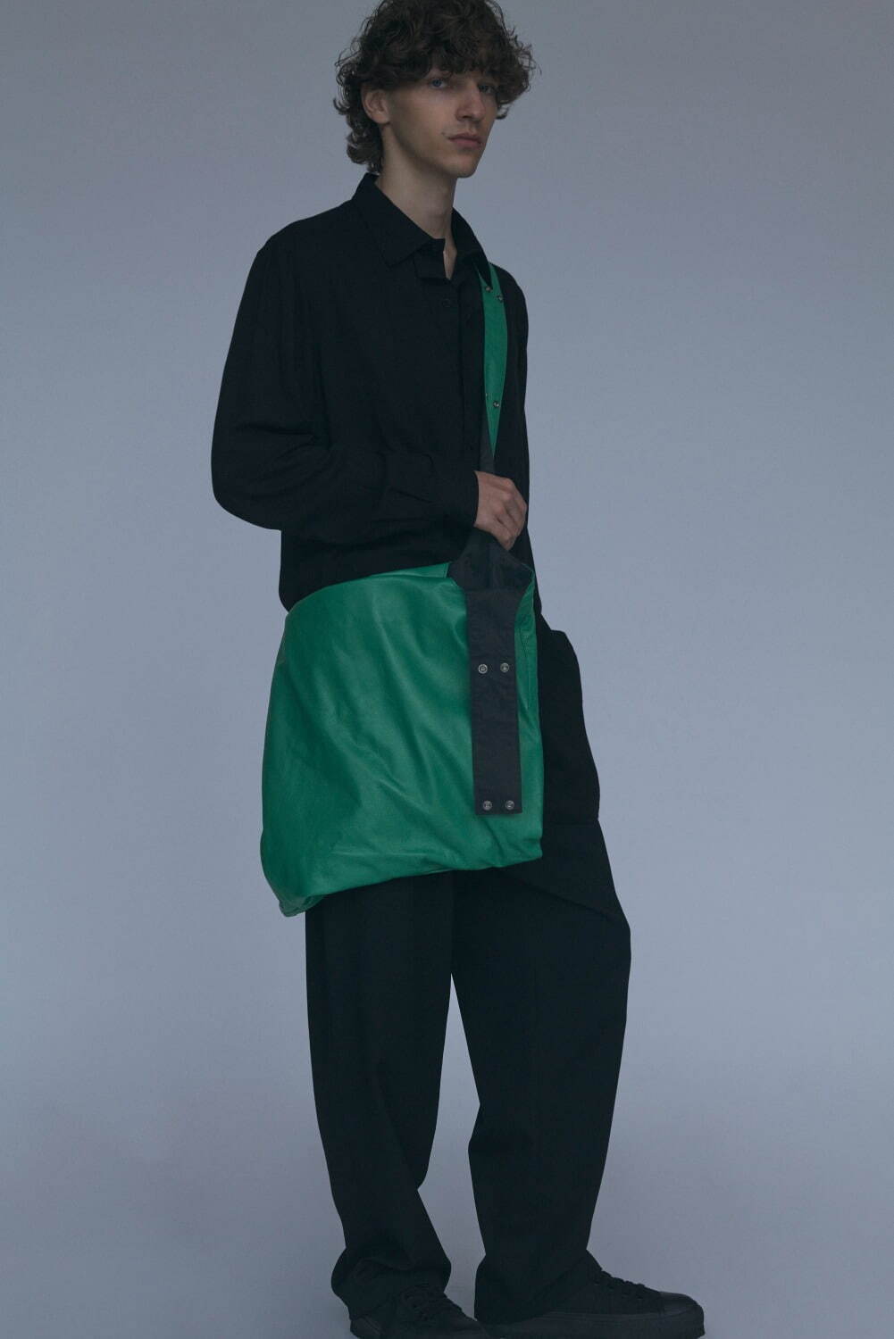 ディスコード ヨウジヤマモトの冬バッグ＆ストールが伊勢丹新宿店に