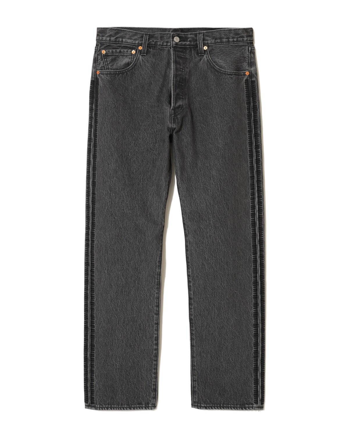 アンダーカバー×リーバイス、解体できるデニムジャケット＆“目と釘