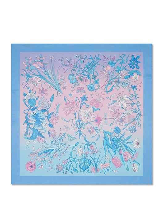 グッチのシルクスカーフ「90 x 90」アーティストが“GGパターン”や花柄