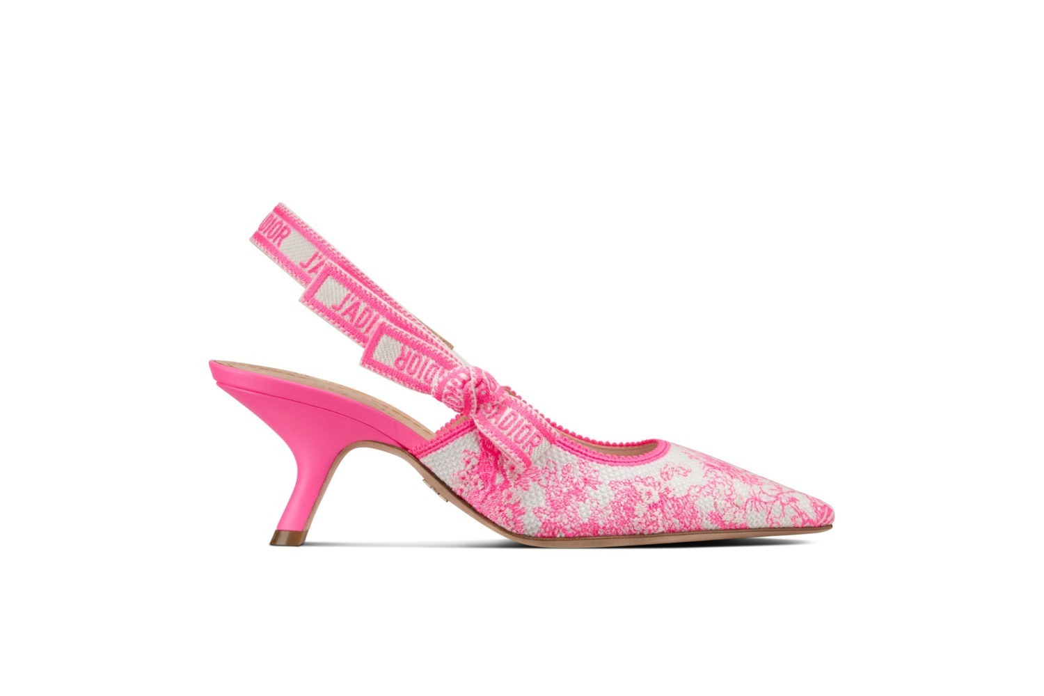 ディオール「J'Adior」パンプスに鮮やかピンクの新作、“刺繍入りリボン
