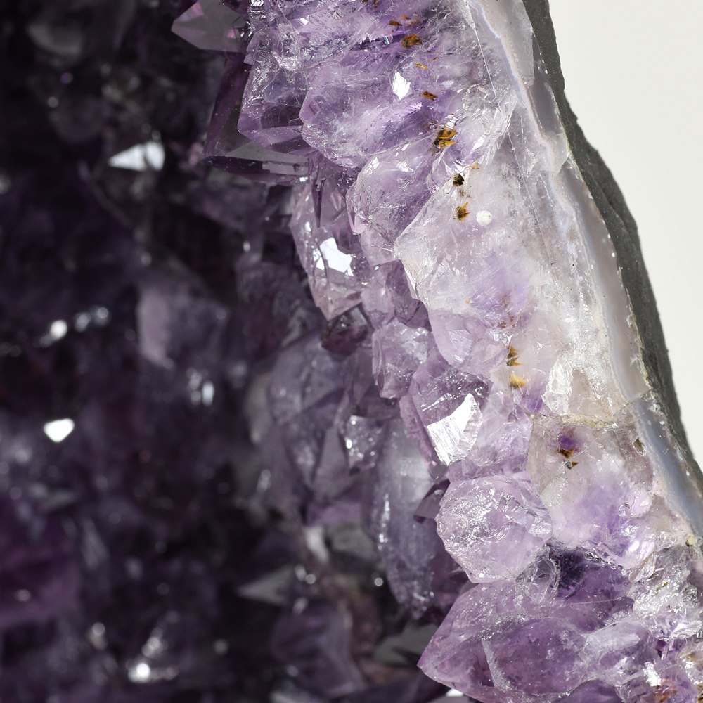 トップクォリティ]ブラジル産アメジストドーム（専用台座付き） - 埼玉