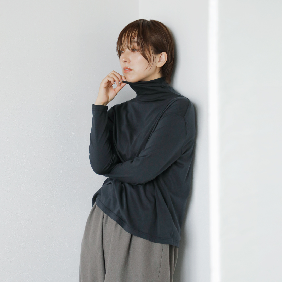 evam eva エヴァムエヴァ オーガニックコットン タートルネック