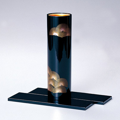 花器 松 黒 敷板付 花瓶 12-14102 漆器の井助