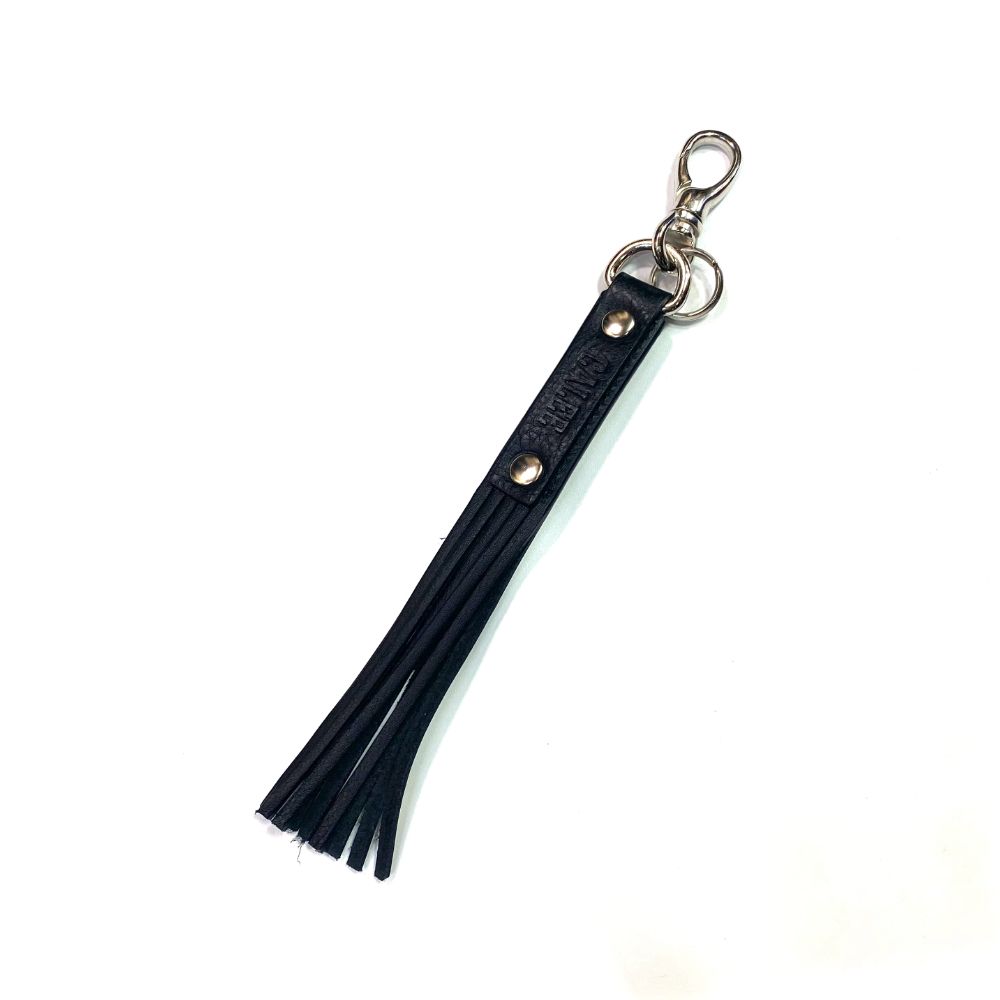 24AW【新品】☆CALEE：スタッズ　レザー　ロング　キーリング CALEE - STUDS LEATHER LONG KEY RING (BLACK) / スタッズ レザー