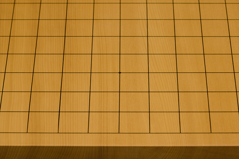 国産本榧卓上碁盤 1寸5分（一枚板・木裏） gb10199 | 前川榧碁盤店