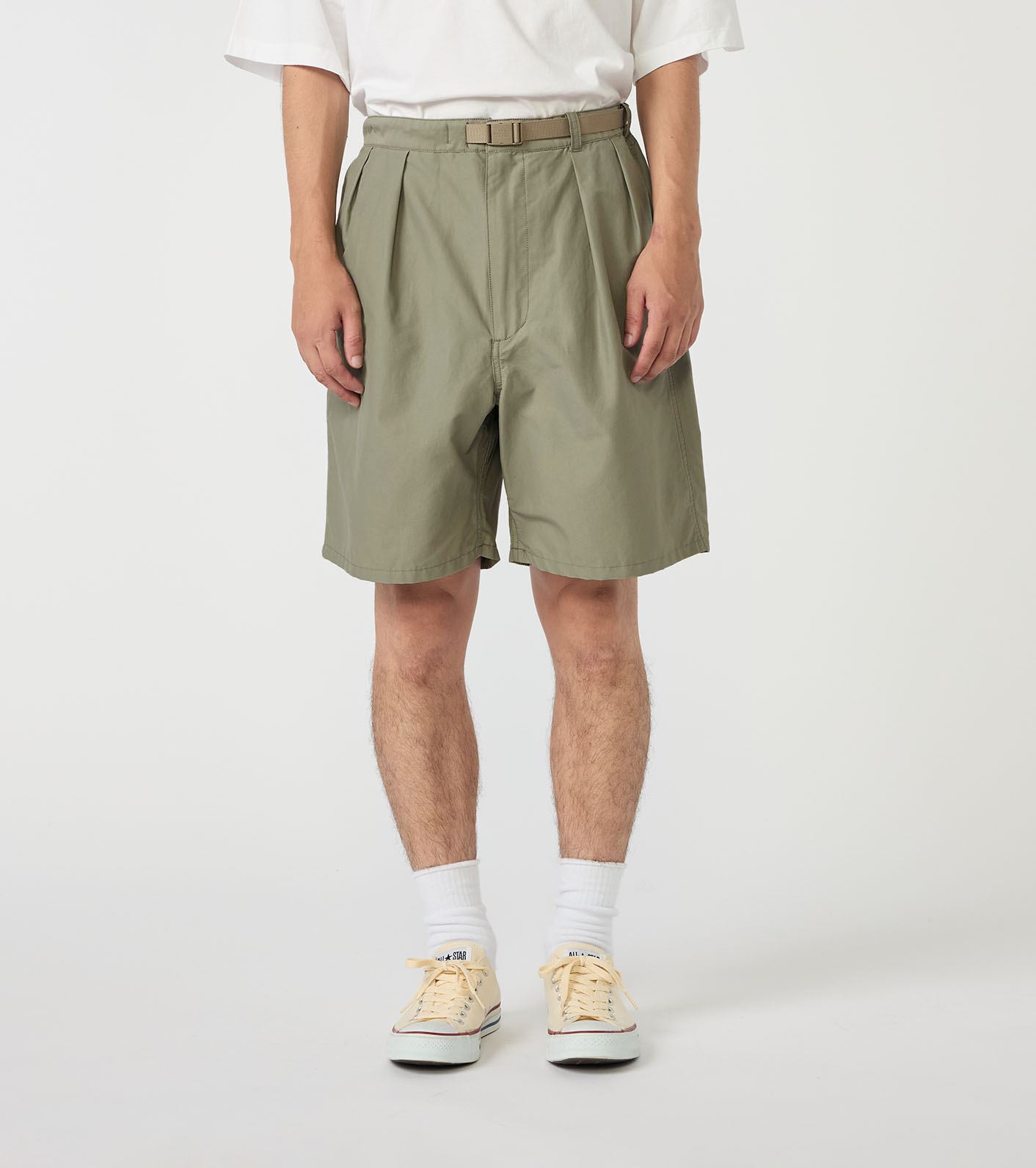 nanamica / Double Peak Tuck Field Shorts