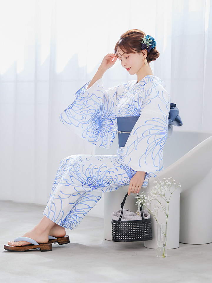 即日発送】白菊月の古典浴衣【浴衣3点セット 浴衣/帯/下駄】[OF04