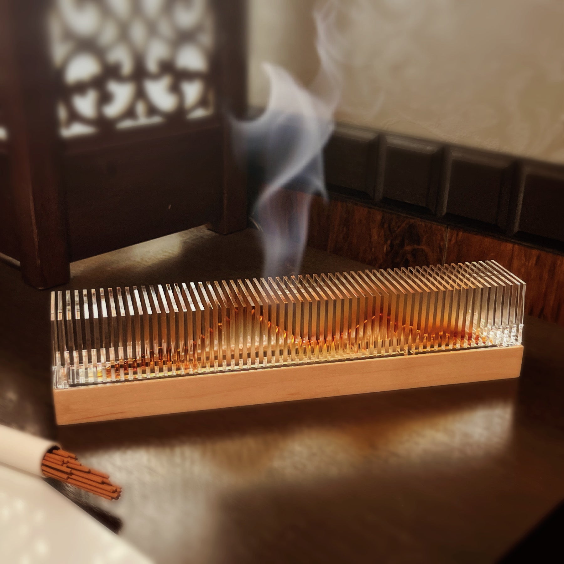 時間を可視化するお香立て「隠山香器」 – 10 square meters