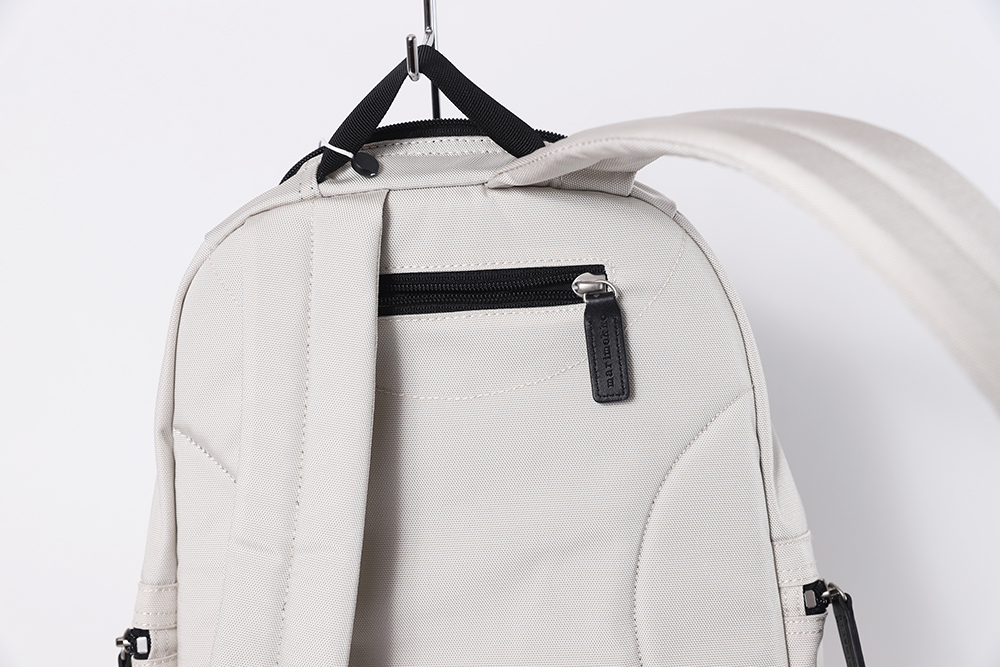 マリメッコ バックパック メトロ／ベージュ｜北欧モダンデザイン広場