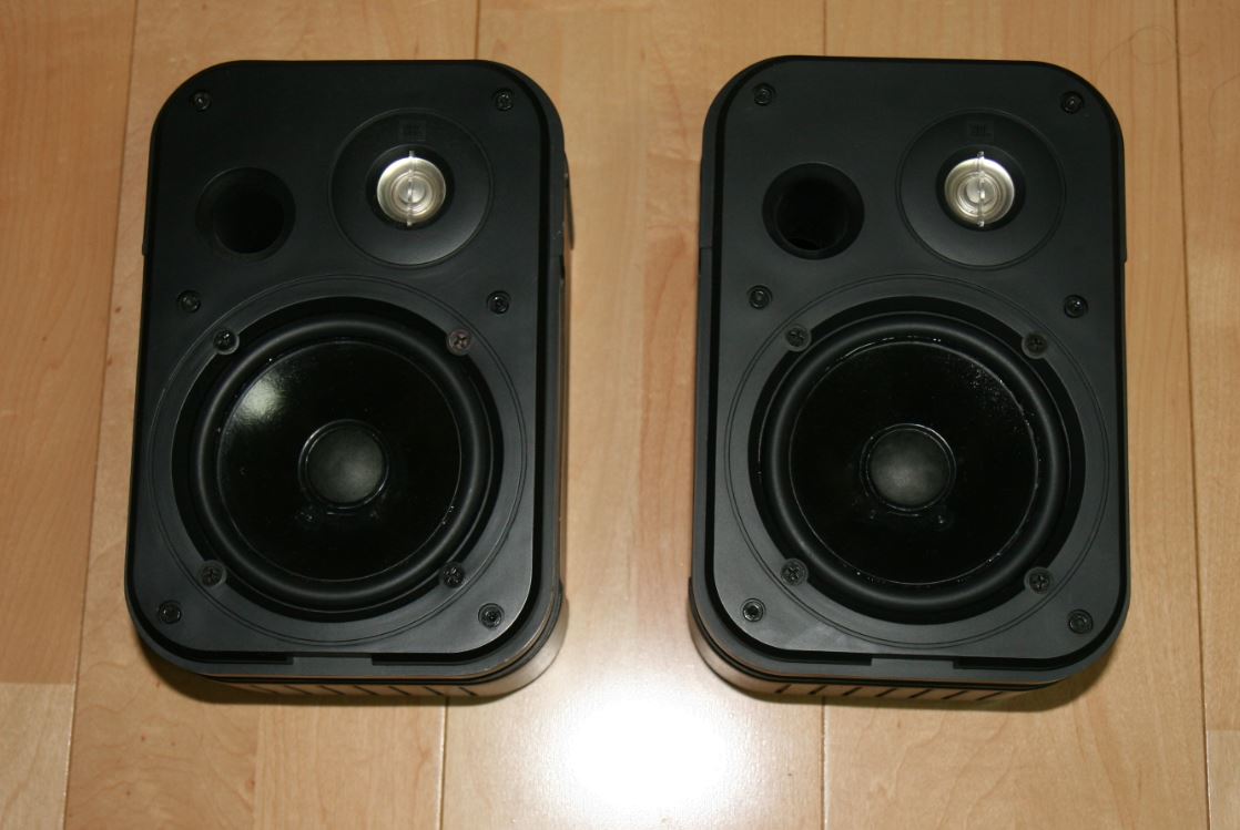 ﾜﾚｺｵｰﾃﾞｨｵ】JBL Control 1Xtremeエッジ交換修理する【ウレタンをゴムに】