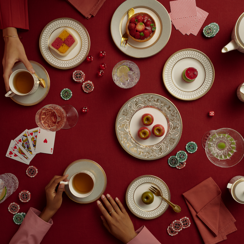 ルネッサンス グレイ プレート 20cm|WEDGWOOD公式オンラインストア