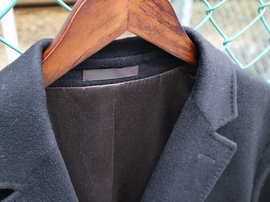 LOUIS VUITTON /ルイ ヴィトン】よりカシミア混チェスターコートのご