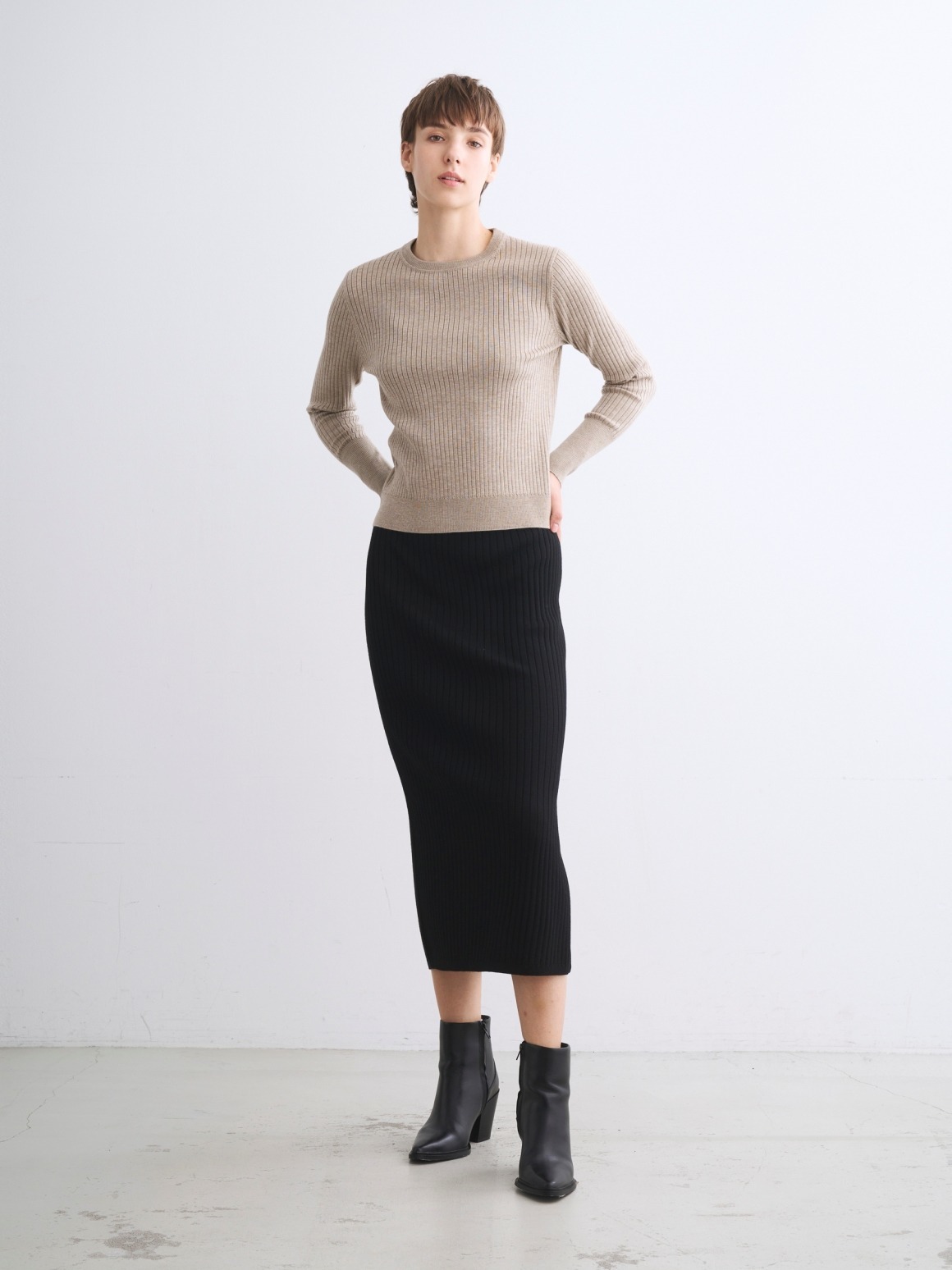 Basic sweater rib knit tee｜スリードッツ オフィシャルオンライン