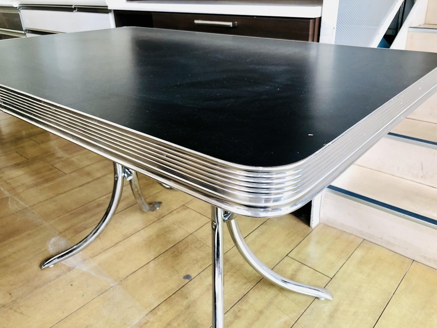 アメリカンなダイナーテーブルが入荷致しました！【トレファク花小金井