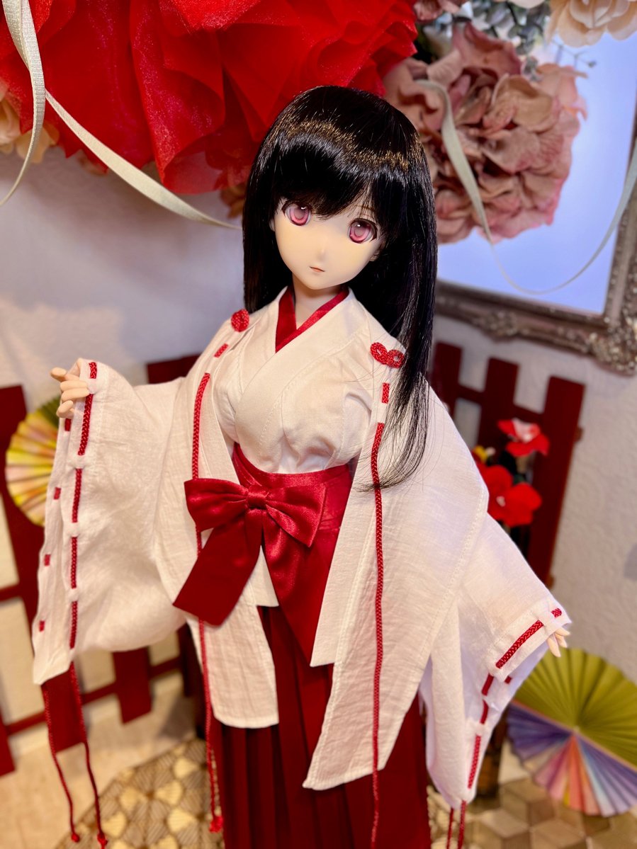 9月新作ドレス発表会」のドレス展示を開始致しました！ | 天使のすみか