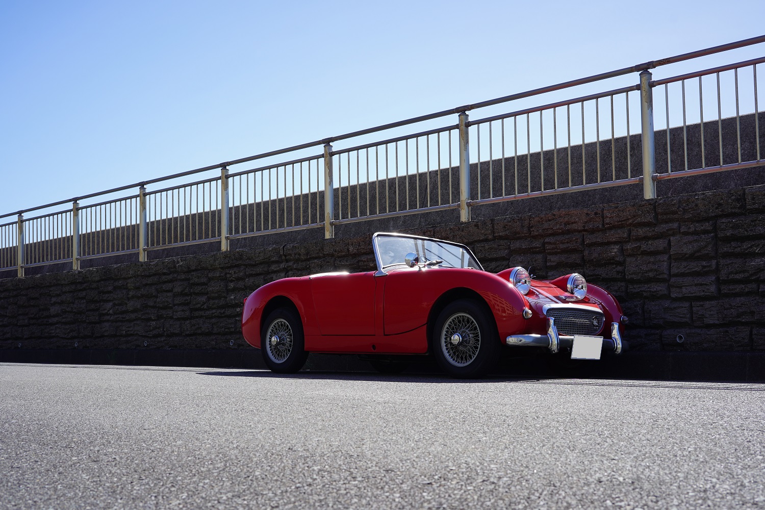 オースチン・ヒーレー スプライト Mk1（カニ目）の魅力をオーナー視点