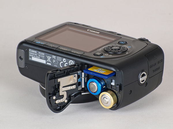 ASCII.jp：【レビュー】初心者向け多機能機 キヤノン「PowerShot SX100