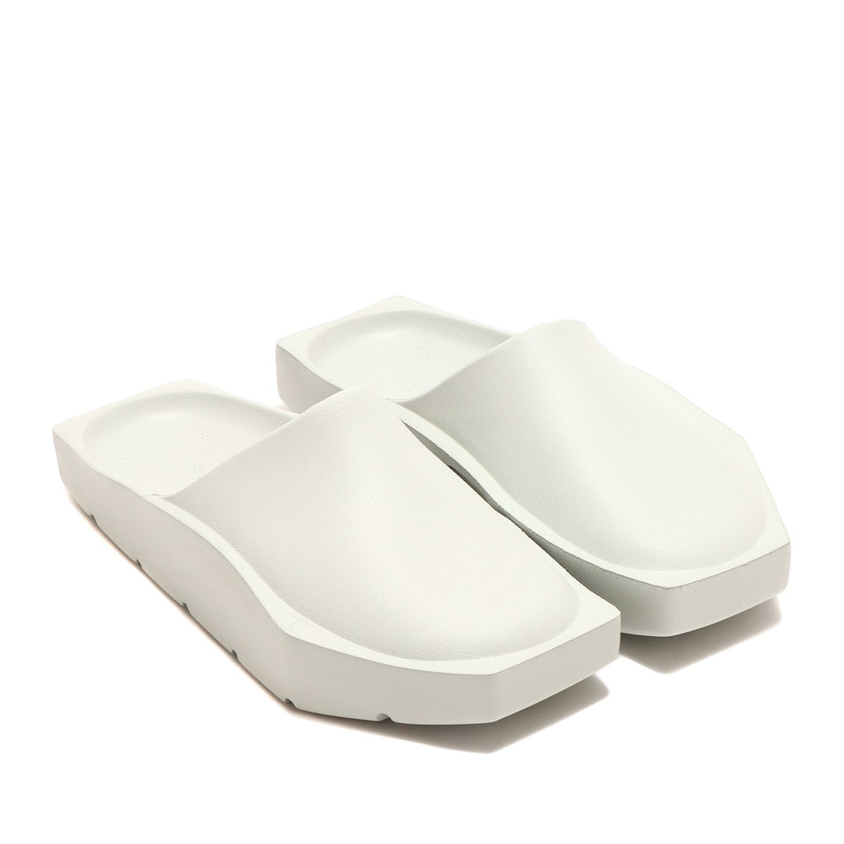 JORDAN BRAND WMNS JORDAN HEX MULE SP LIGHT SILVER/LIGHT SILVER