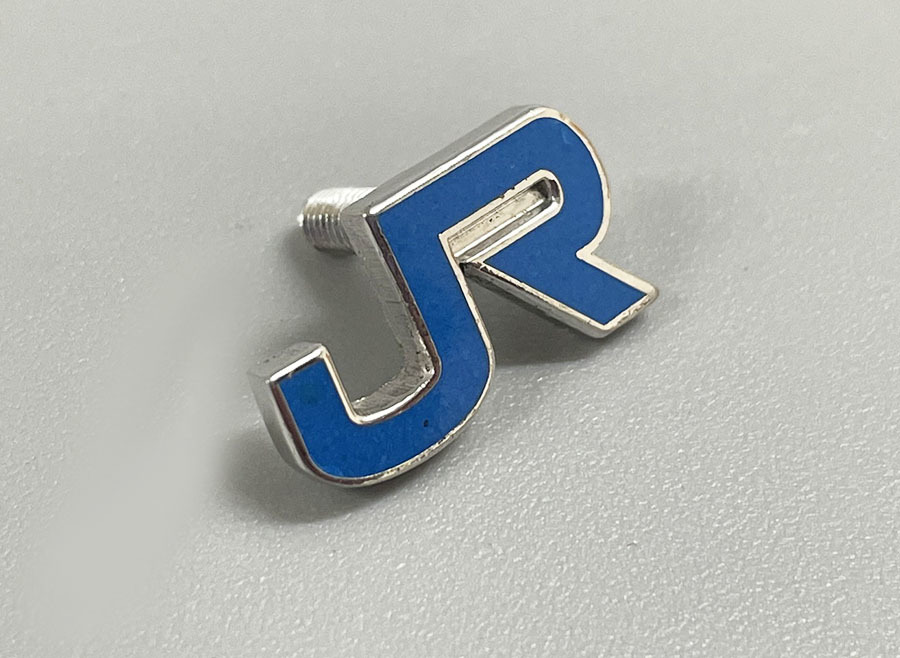 1 JR東日本 襟章 JR東日本襟章 純銀 JR西日本 バッチ 社章 襟章 ネジ式