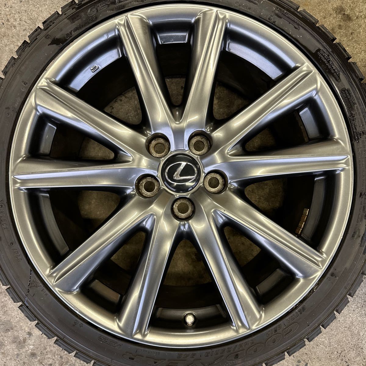 冬支度》レクサス GS Fスポーツ 純正ホイール・スタッドレスタイヤ 4本