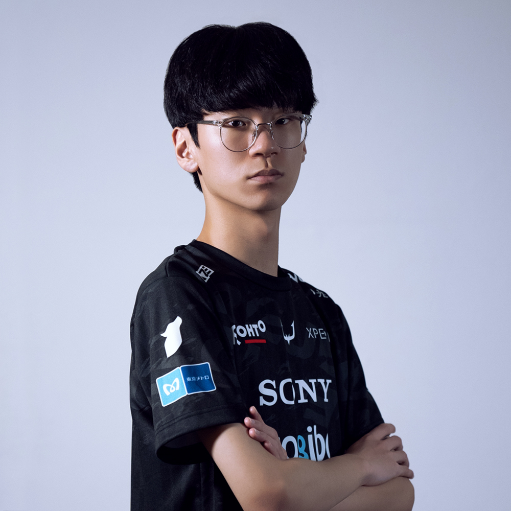 APEX】SangJoon(サンジュン)の感度設定・使用デバイスとは？マウス